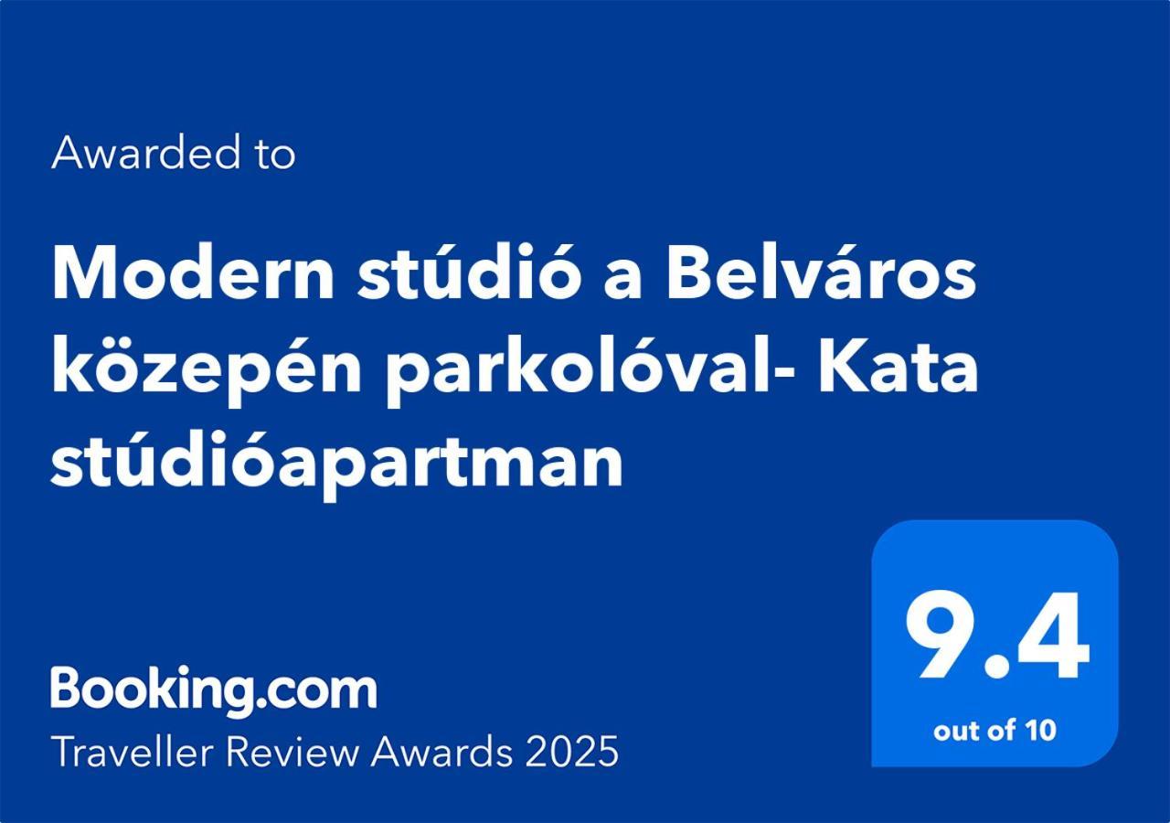 Modern Studio A Belvaros Koezepen Parkoloval- Kata Studioapartman Gyor Ngoại thất bức ảnh